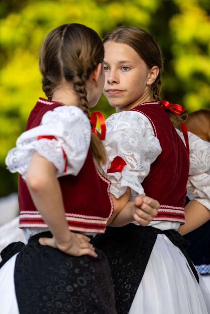 10. Folklorašić