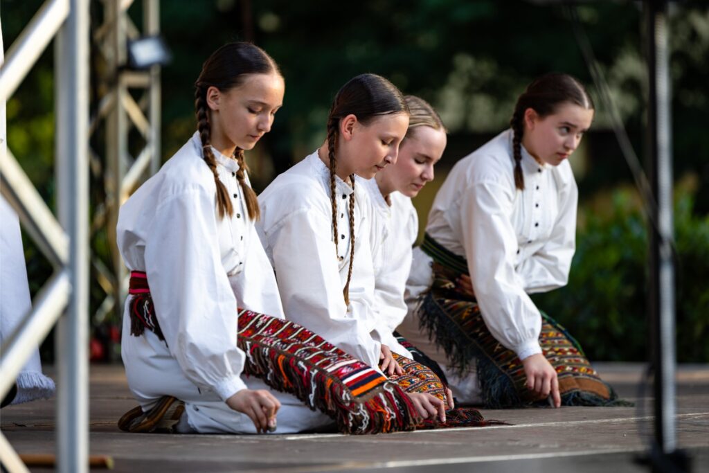 10. Folklorašić