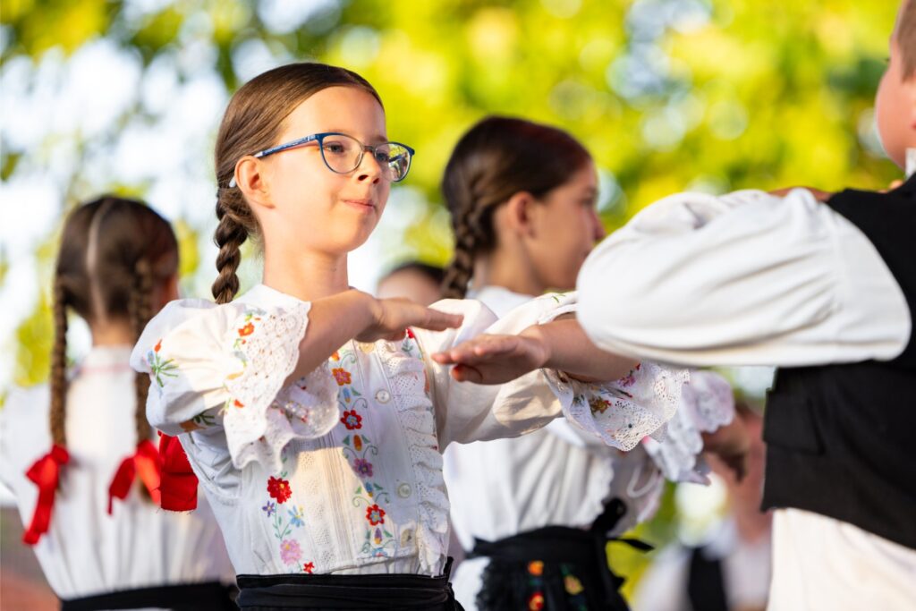 10. Folklorašić