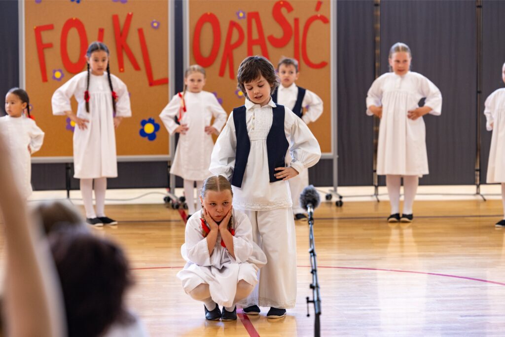 11. Folklorašić