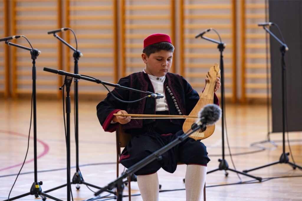 11. Folklorašić