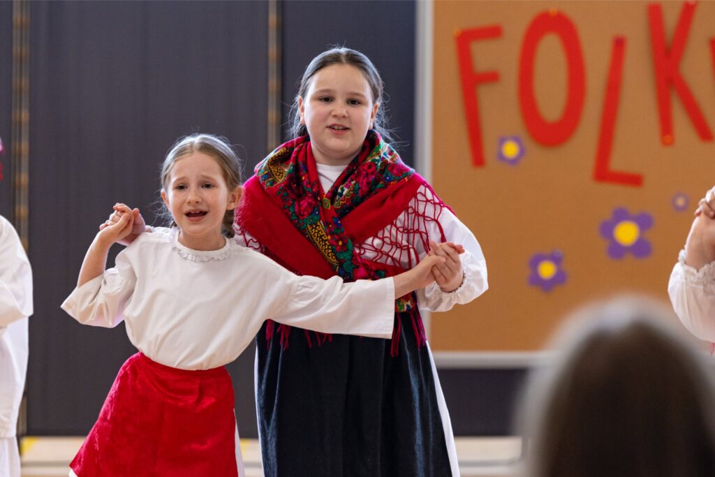 11. Folklorašić