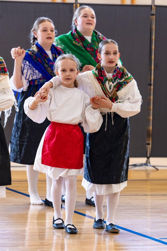 11. Folklorašić