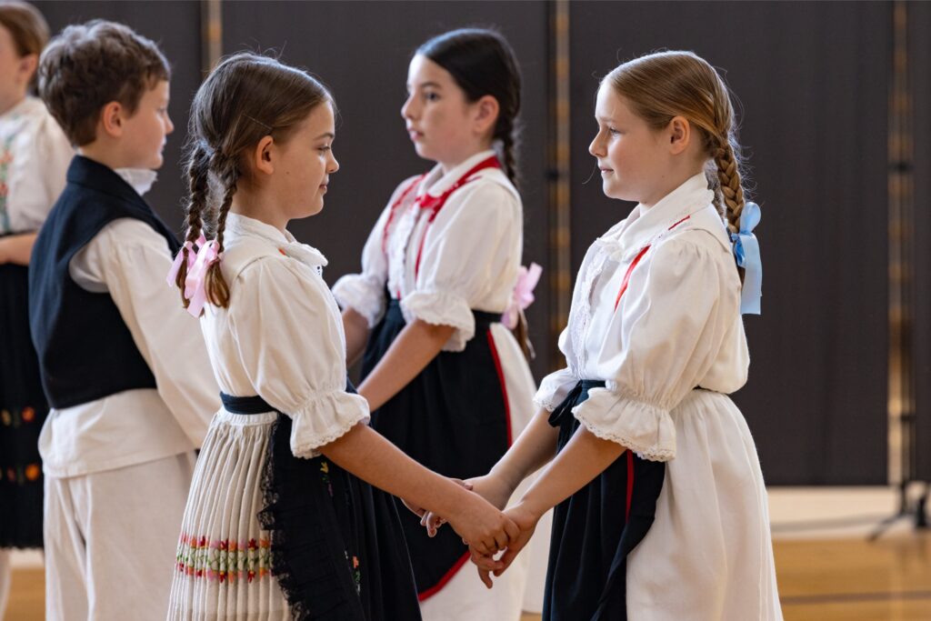 11. Folklorašić