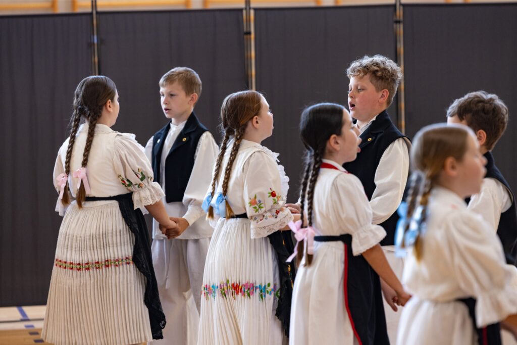 11. Folklorašić