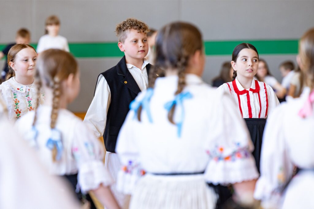 11. Folklorašić