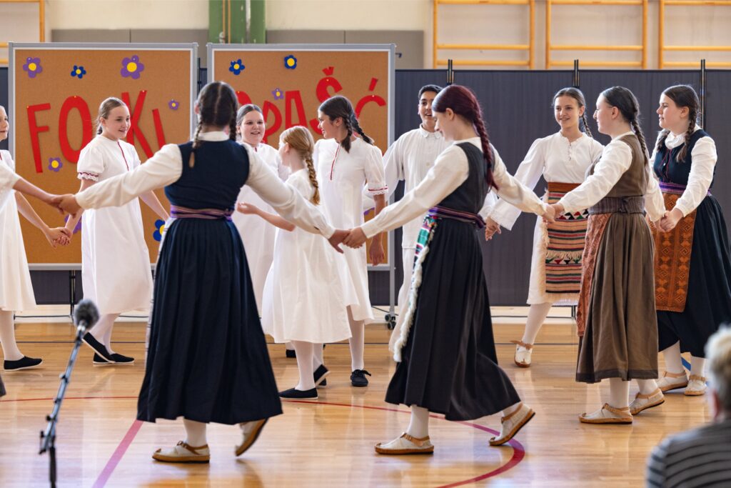 11. Folklorašić