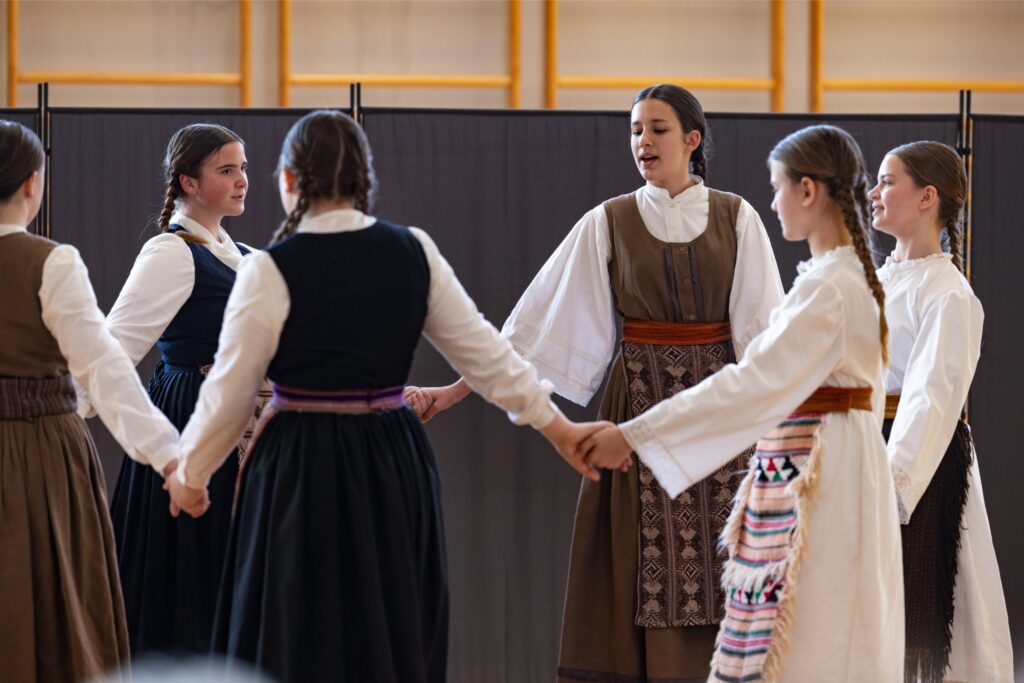 11. Folklorašić