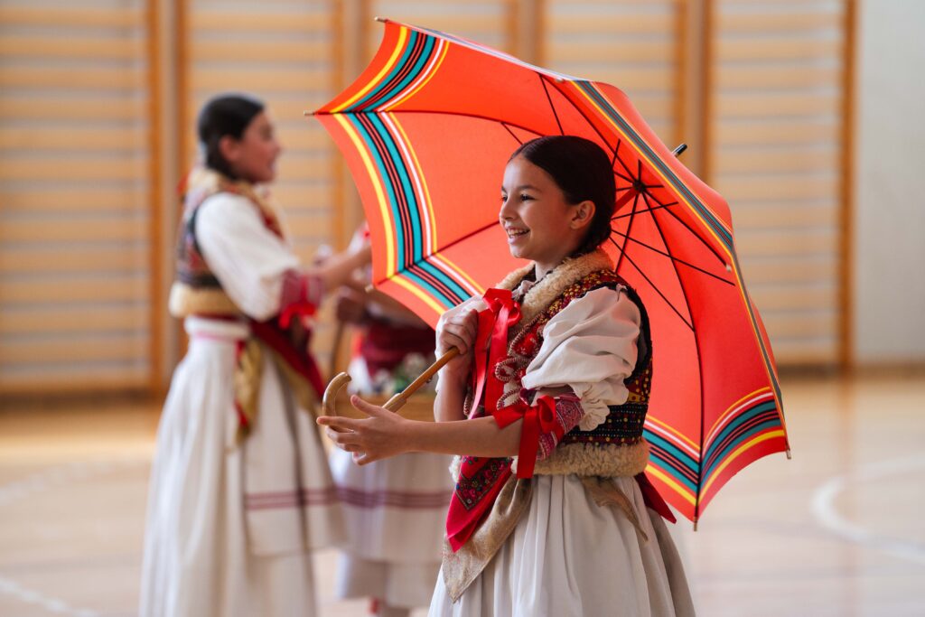 12. Folklorašić