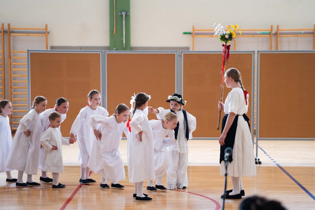 12. Folklorašić