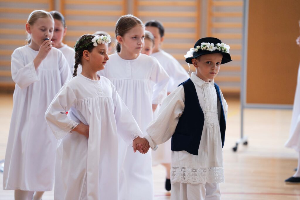 12. Folklorašić