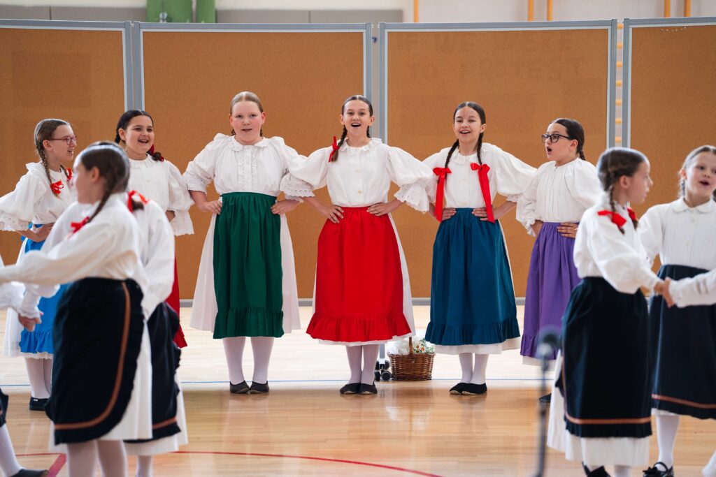 12. Folklorašić