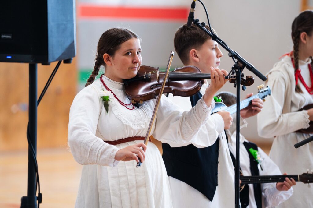 12. Folklorašić